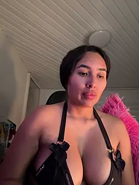 غرفة دردشة Anily_Lovely المباشرة