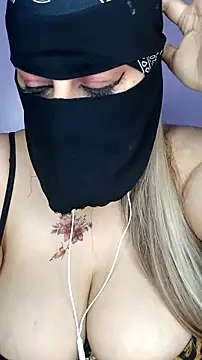 Živá chatovací místnost Dolly150
