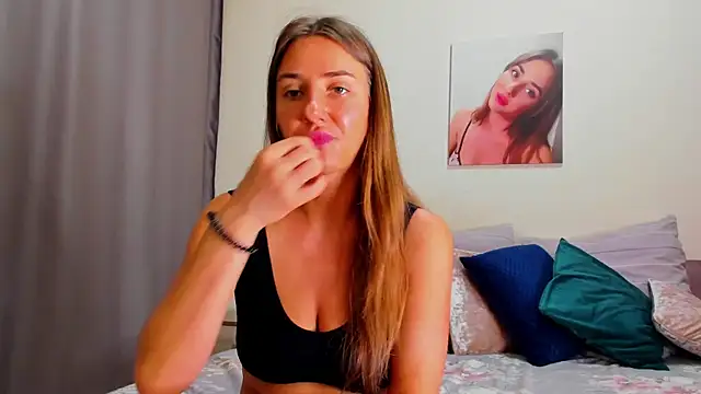 Squishy_Goddess – Naživo chatovacia miestnosť
