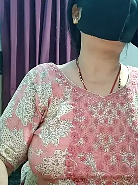 Aishwaryaa_69: δωμάτιο απευθείας συνομιλίας