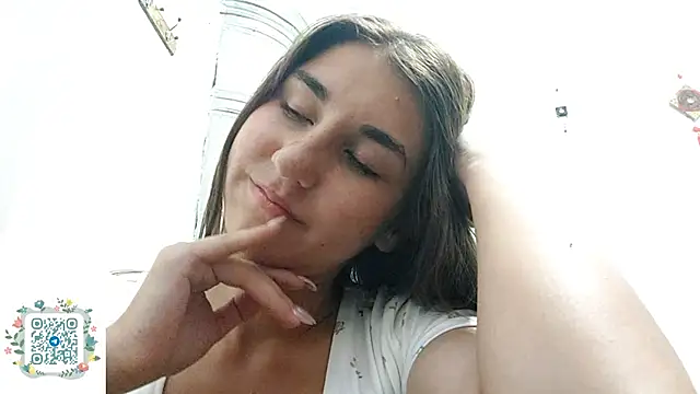 Sala de chat en directo de JackieWebb