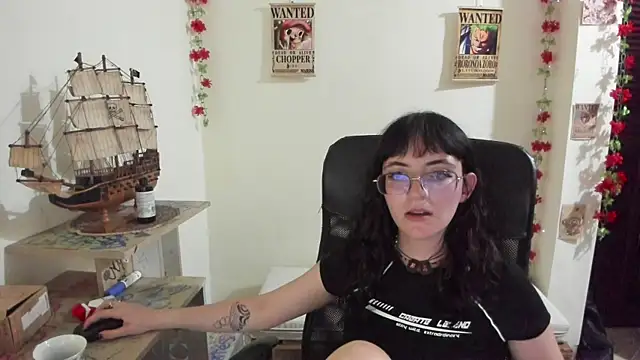 חדר צ'אט בשידור חי של AfroditaLeclair