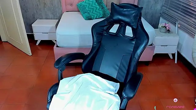 Živá chatovací místnost lissa_jhonsoon
