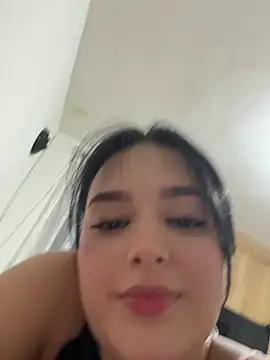 חדר צ'אט בשידור חי של RachelStein