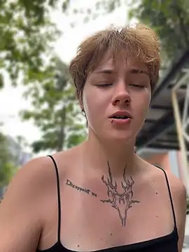 Chat soba uživo modela IceMur
