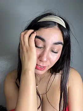 Merry_XXX Adlı Modelin Canlı Sohbet Odası
