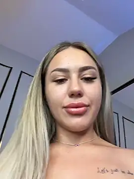 BarbieDoll13 Live Chatraum