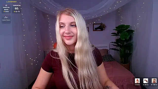 Evacadooo Live Chatraum
