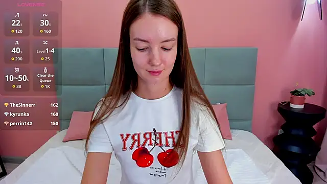 Živá chatovací místnost LoraSunnyy