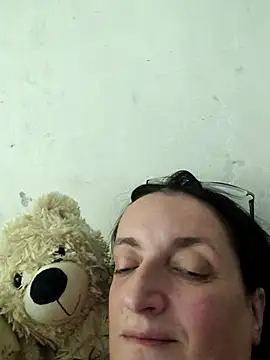 Ulyana396 실시간 채팅방