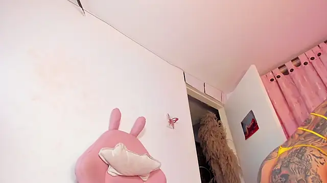 Megan_Robertss Ruang Obrolan Langsung