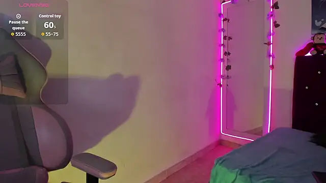 חדר צ'אט בשידור חי של Gemma_honey