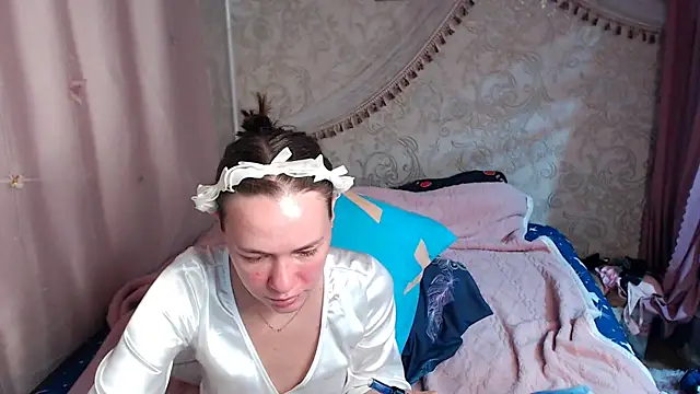 leila_bambi_ – Naživo chatovacia miestnosť