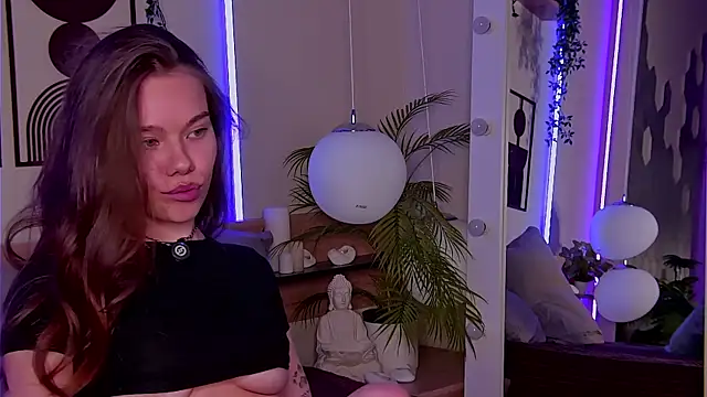 EvaHard élő chatszobája