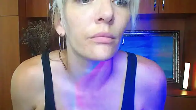VanessaRey_ Live Chatraum