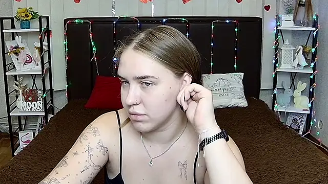 LauraHlot: онлайн-чат