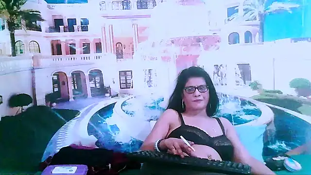 IndianAllure – live chatrum