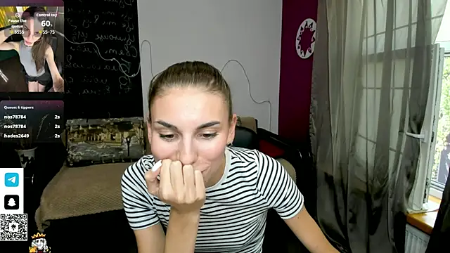 Živá chatovací místnost GracefulDoll