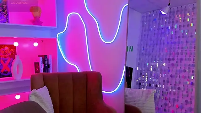 StephanieSweety live-chat rom