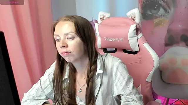 Živá chatovací místnost EmilyStevart
