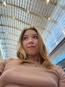 Živá chatovací místnost -NaughtyAngel-