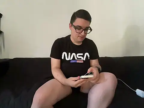 Živá chatovací místnost Massiy77