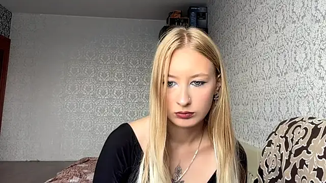 LynneVanbebber's Live Chat Room