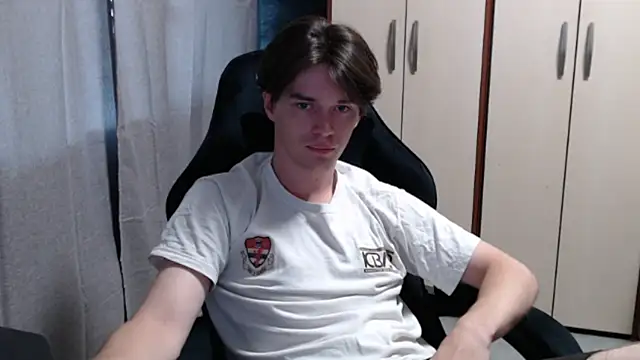 Živá chatovací místnost arthur___king