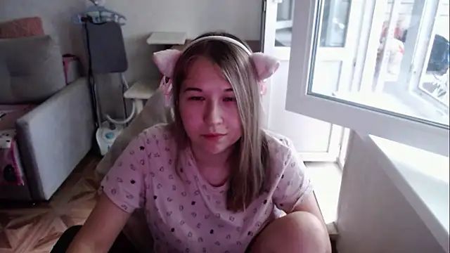 Chat soba uživo modela Emily-Way