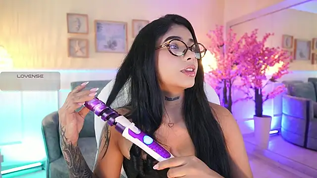 MeganLowell – live chatrum