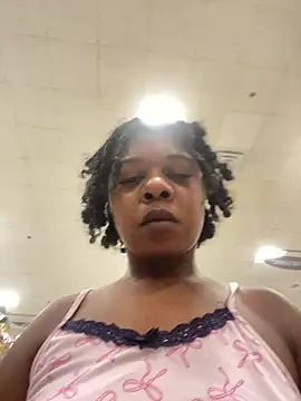 Živá chatovací místnost Ebony_Queeen