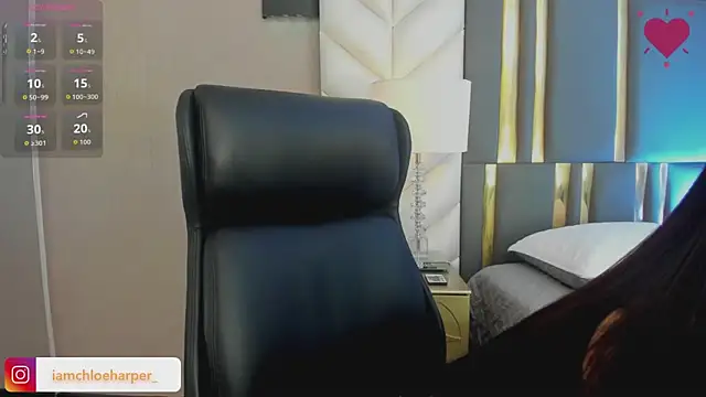 Živá chatovací místnost ChloeHarper_