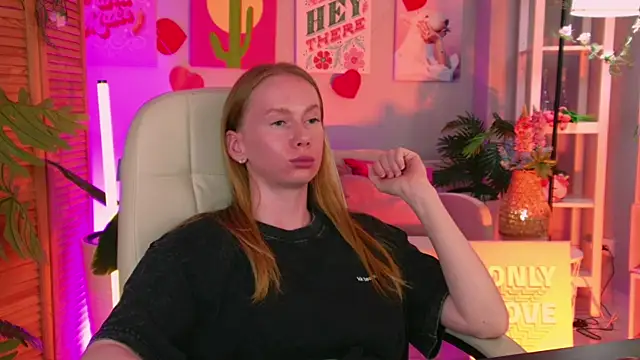 Živá chatovací místnost BellaRosewood