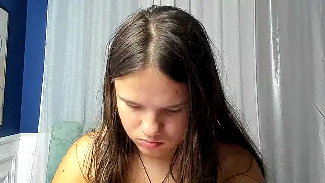 AdeleCruz live-chat rom