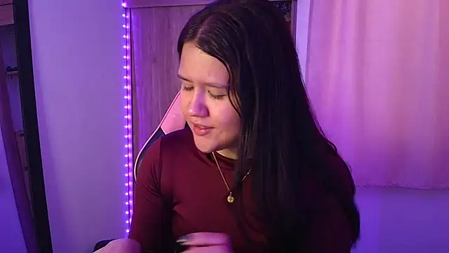 Oliviawatson1 실시간 채팅방