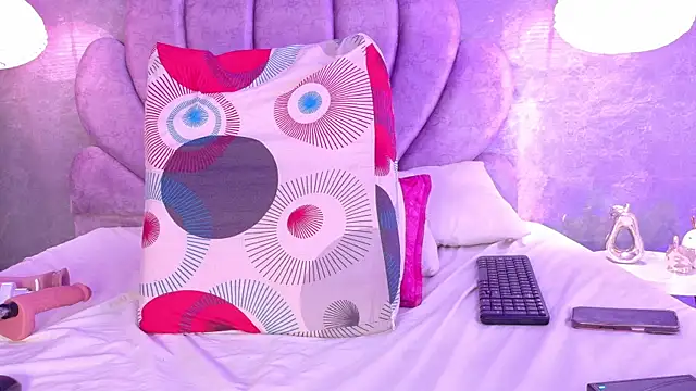 Chat ao vivo de Bella-Sanders