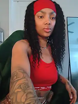 butterflybootyyn Live chat-huone