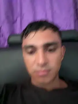 חדר צ'אט בשידור חי של Bad_boy0000