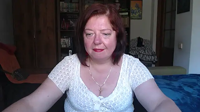Violet_Pulse's Live Chat Room