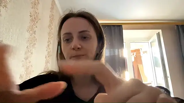 hayleix_x's Live Chat Room