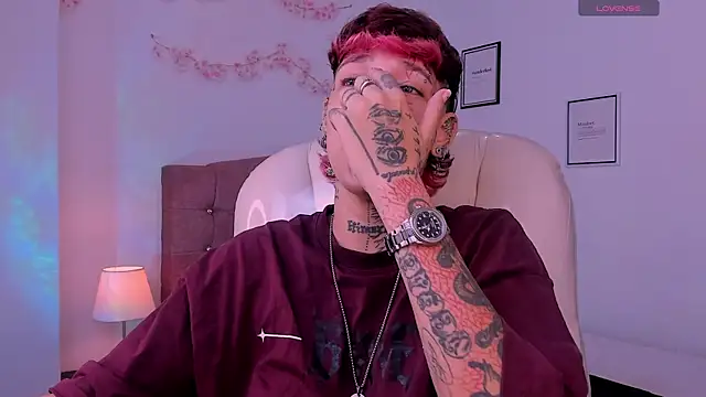 Živá chatovací místnost Luci_Rose