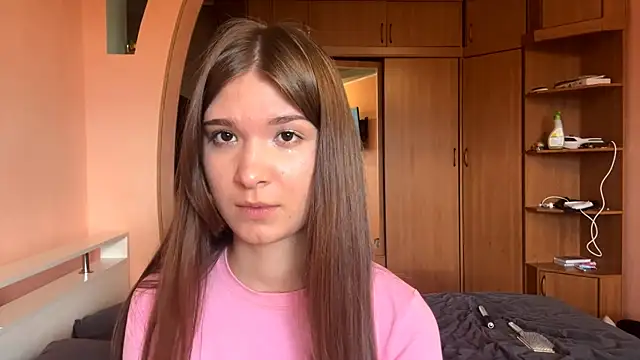 Živá chatovací místnost CatherynShubin