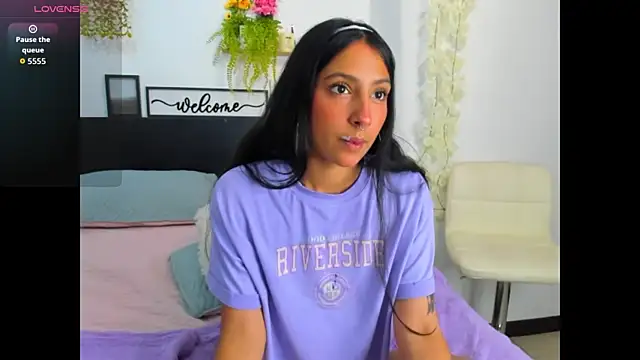 Eli_Cute_01's Live Chat Room