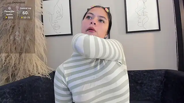 Kiki_Cam__のライブチャットルーム