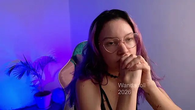 Živá chatovací místnost WandaDoll