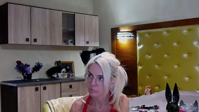 DomCaprisse Live Chatraum
