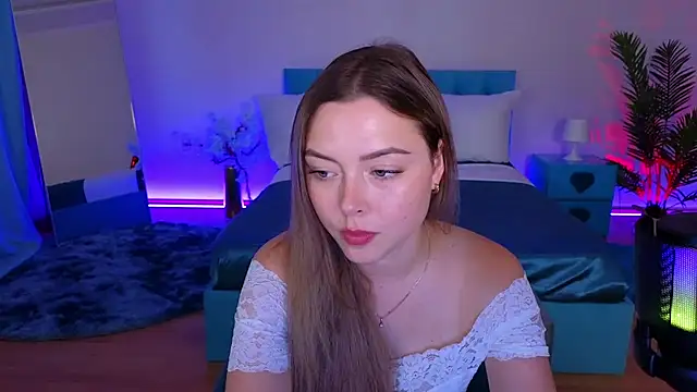 Ava_Loone's Live Chat Room