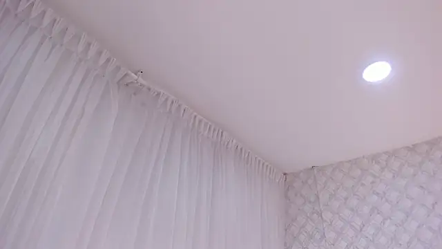 katherine_glow's Live Chat Room