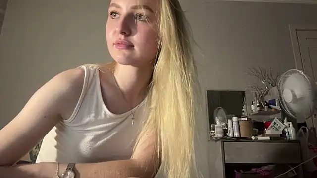 Živá chatovací místnost CatrinaRingquist