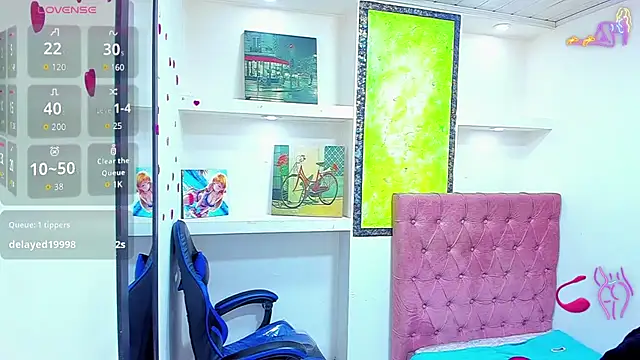 Živá chatovací místnost emily_rosse04